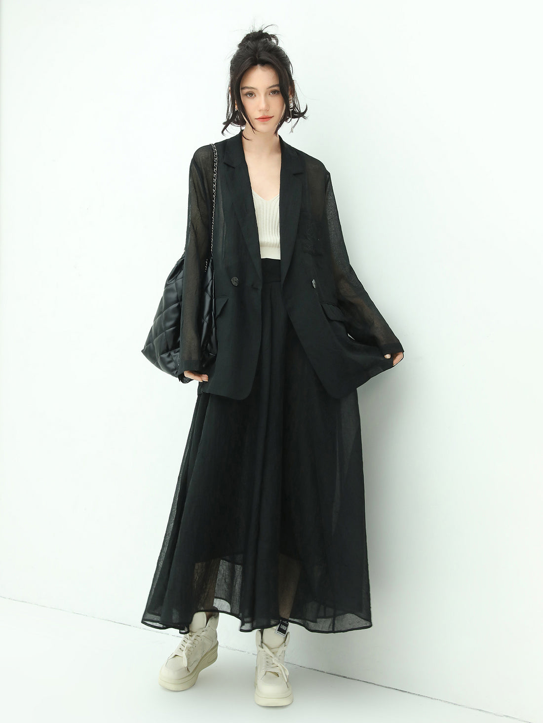 aesthetic-full-length-airy-multi-layered-umbrella-skirt_all_black_1.jpg