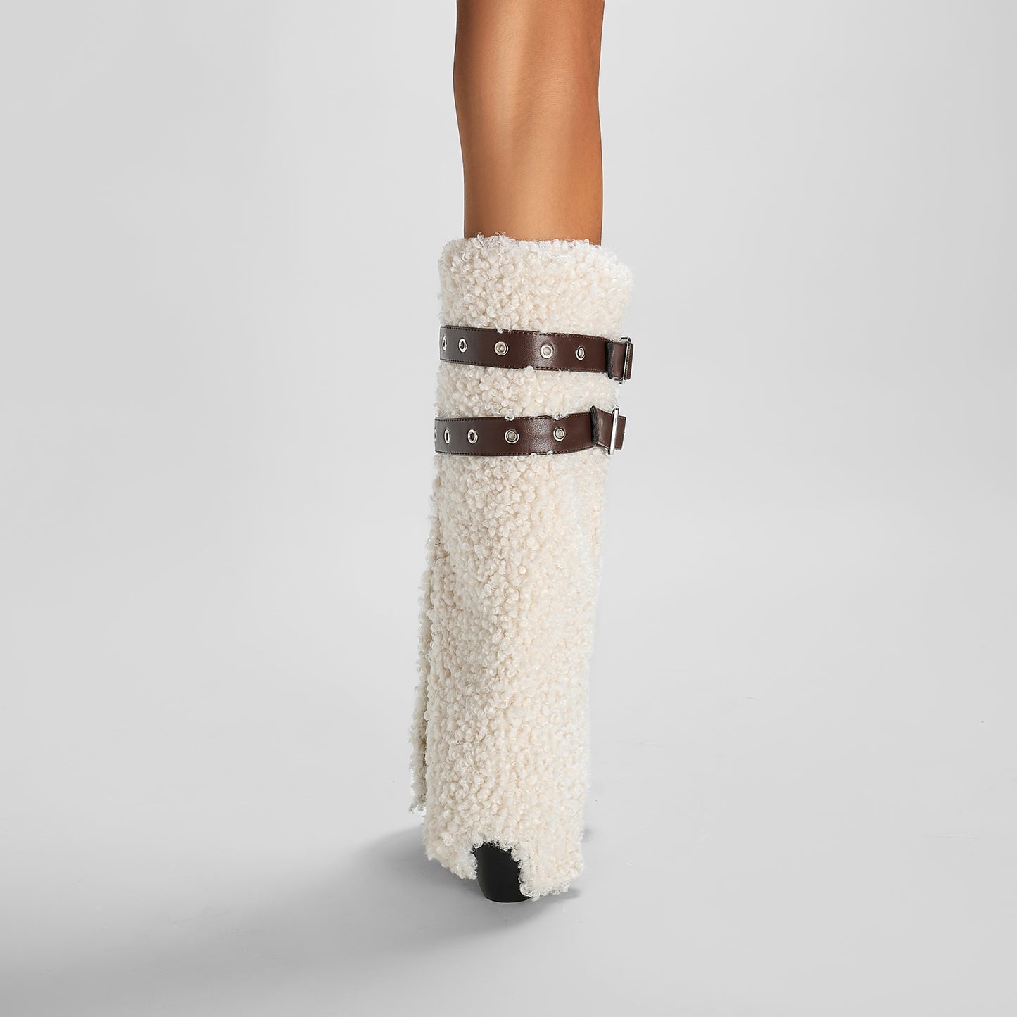 fluffy-white-panel-knee-high-boots-with-leather-buckles_all_white_9.jpg