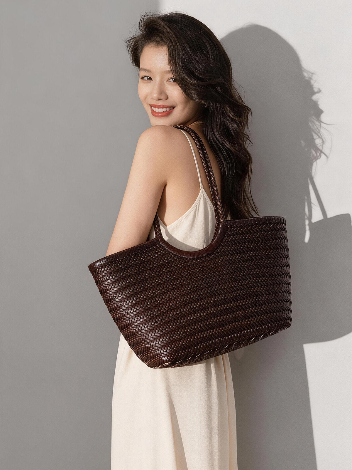 Handwoven Leather Herringbone Basket Tote Bag – Artisan Crafted