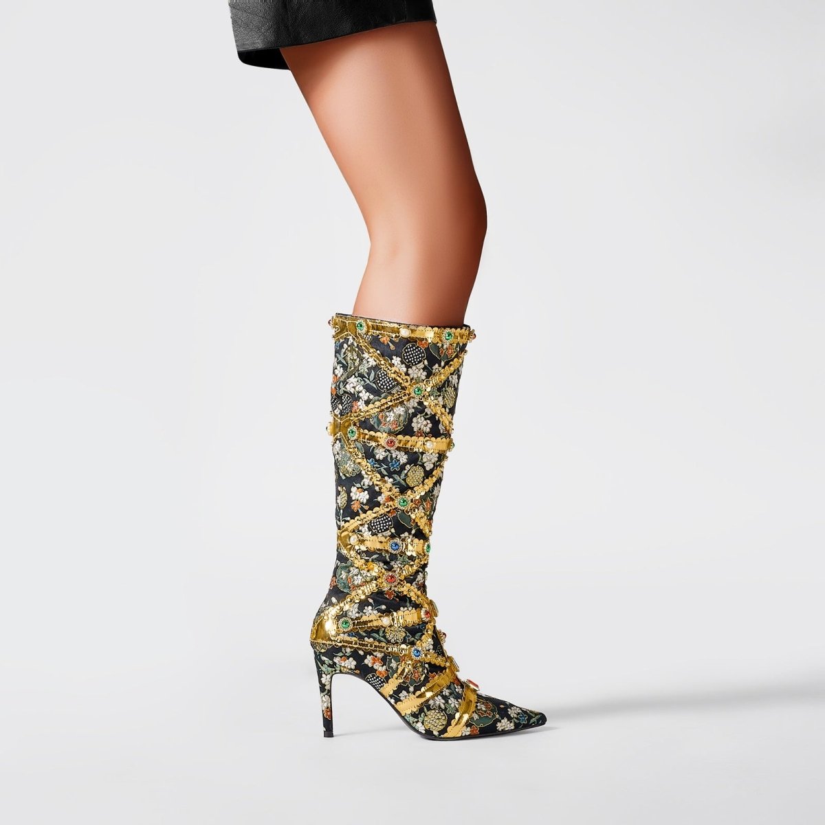 haute - couture - golden - and - crystal - encrusted - knee - high - boots_all_gold_9.jpg