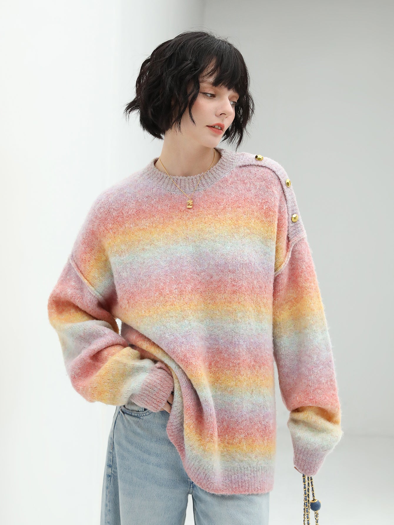 rainbow-gradient-pullover-sweater_all_rainbow_3.jpg