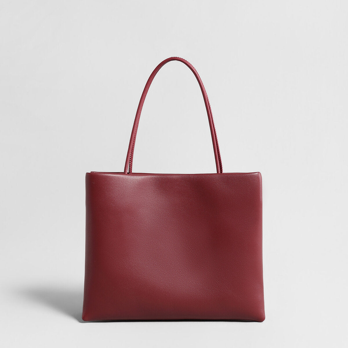 Soft Lambskin Leather Structured Tote Bag – Dual-Compartment Design with Slim Shoulder Straps