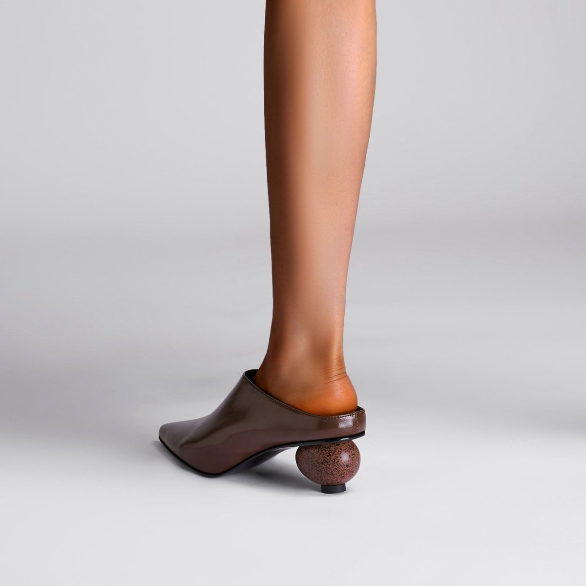 sphere - heel - leather - pointed - mules_all_brown_8.jpg