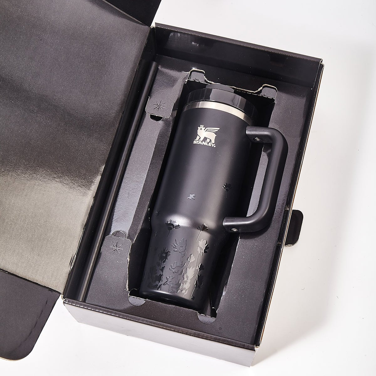 Stanley x JENNIE Midnight Bloom Luxe Quencher Tumbler – Black Limited Edition