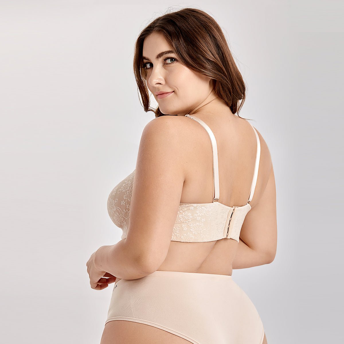 Strapless Minimizer Underwire Bra for Large Bust