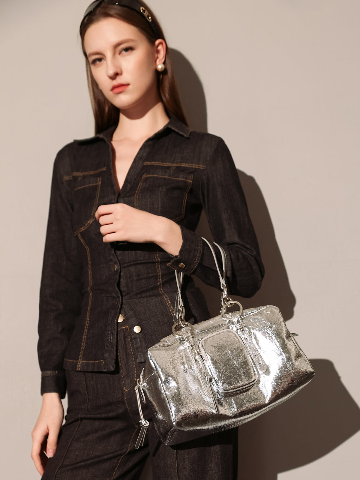 two way shiny wrinkled leather shoulder bag large silver 2