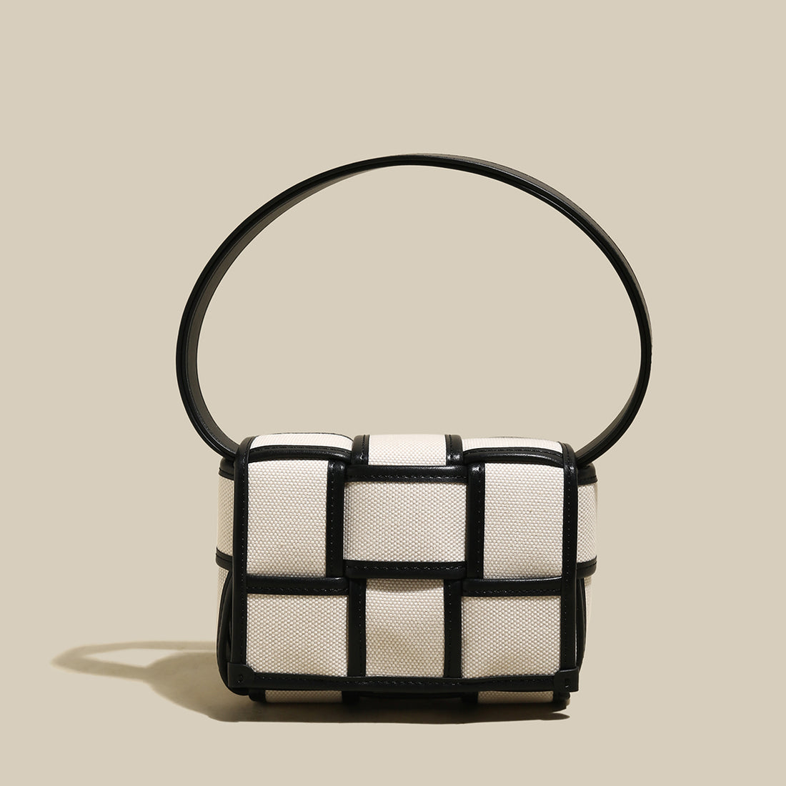 woven-black-and-white-top-handle-bag_all_1.jpg