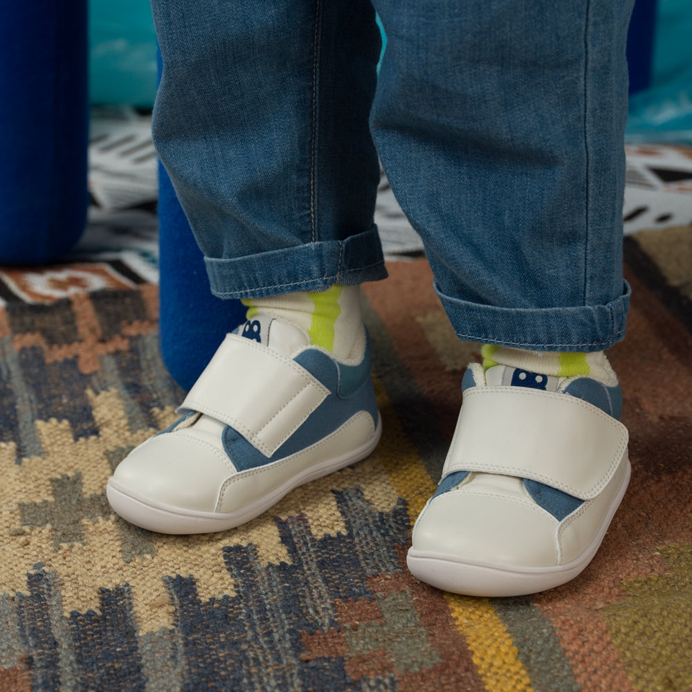 PADO Soft Sole Anti-slip Fleece Lined Pre-walker Blue Baby Boy Mid-top Sneakers