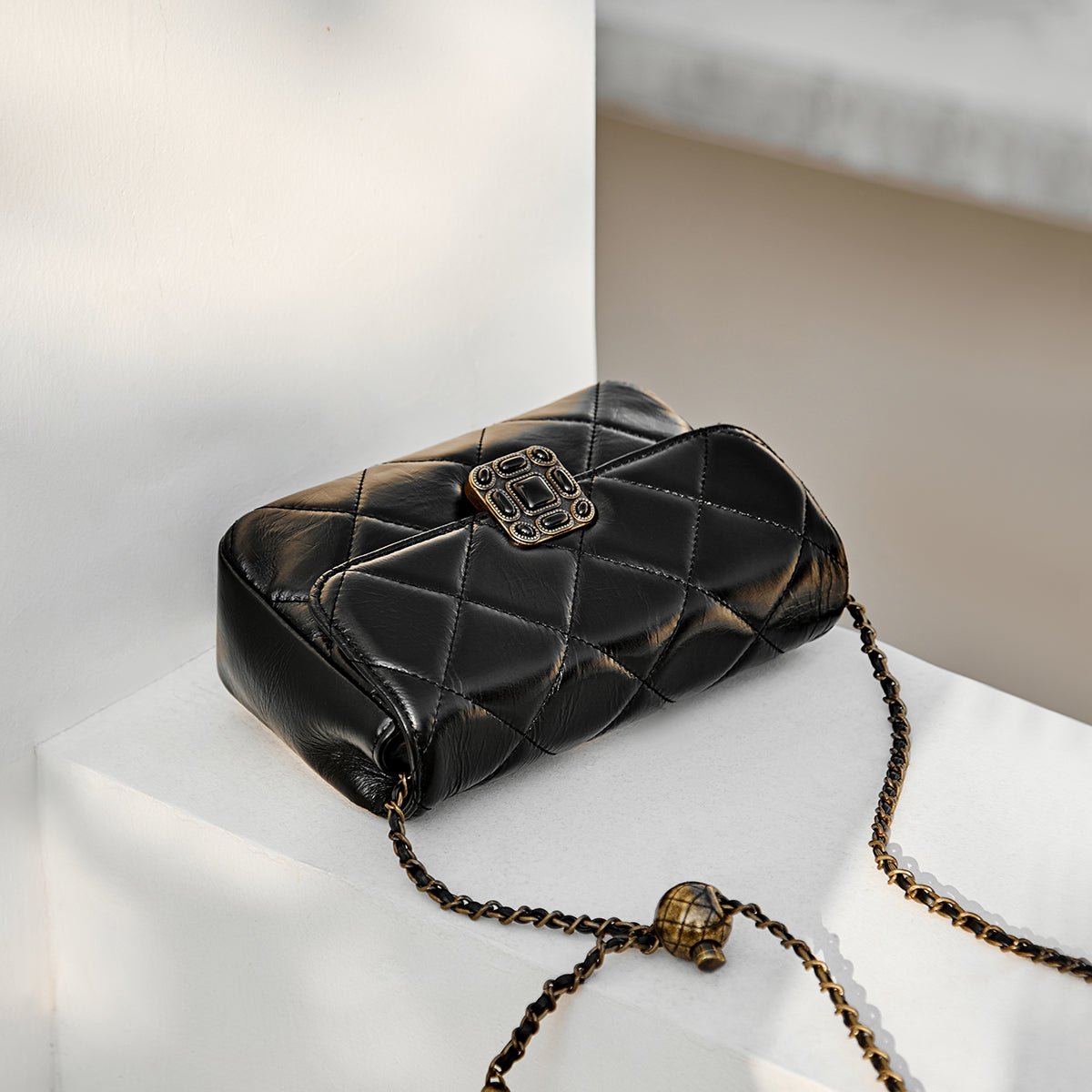 Black Luxe Rhombus Shoulder Bag - 0cm