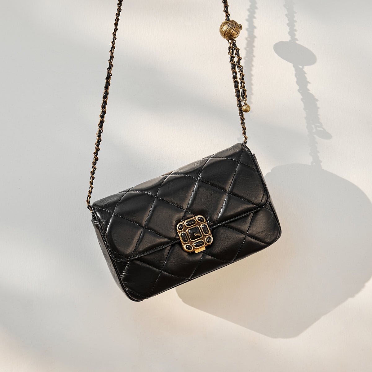 Black Luxe Rhombus Shoulder Bag - 0cm