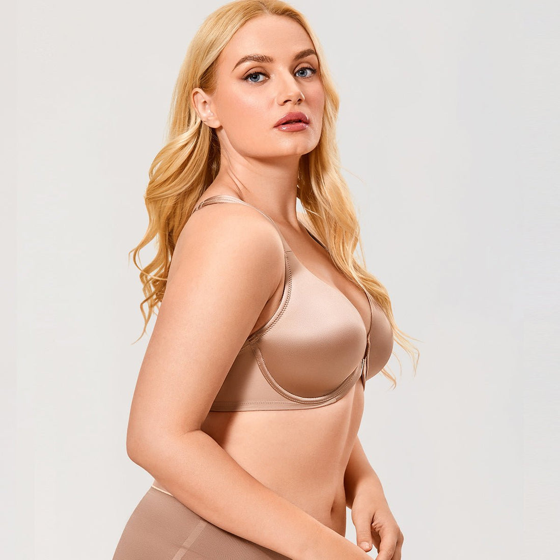 Natural Look Seamless Front Closure T-back Underwire Plunge Brown Bra - 0cm