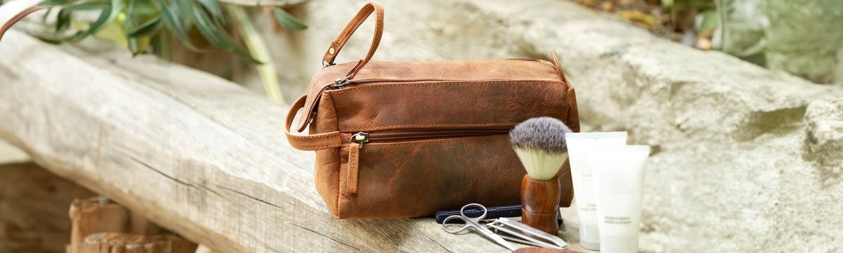 Women Cosmetic & Toiletry Bags