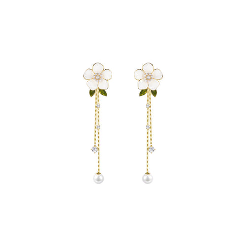 Wander Camellia Tassel Gold Earrings