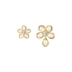 Pure Petali Gold Earrings