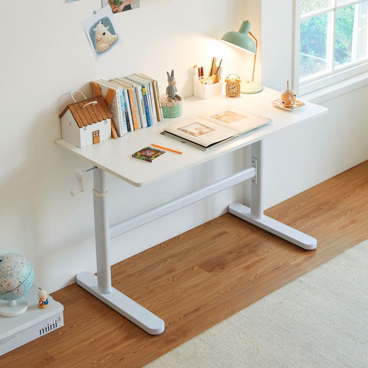 Adjustable Height White Study Desk for Children - 0cm