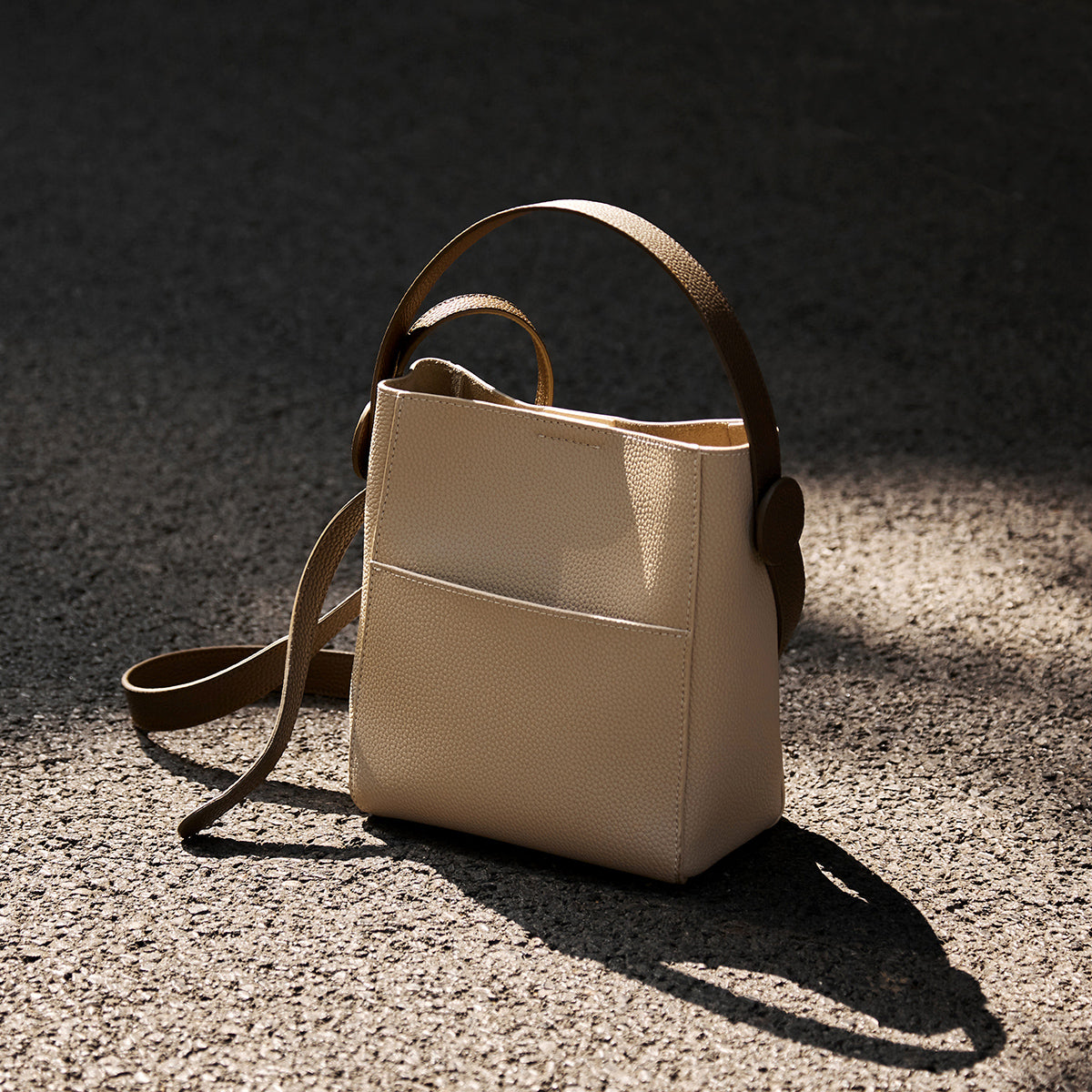 Alexa Minimalist Leather Bucket Crossbody Bag