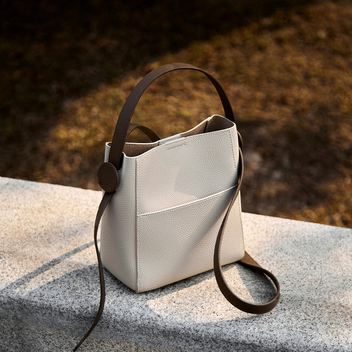 Alexa Minimalist Leather Bucket Crossbody Bag
