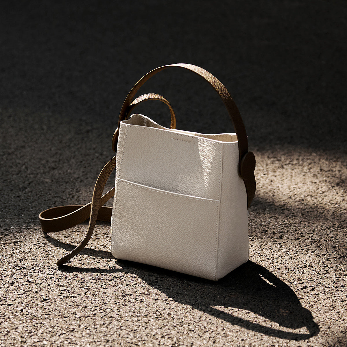 Alexa Minimalist Leather Bucket Crossbody Bag