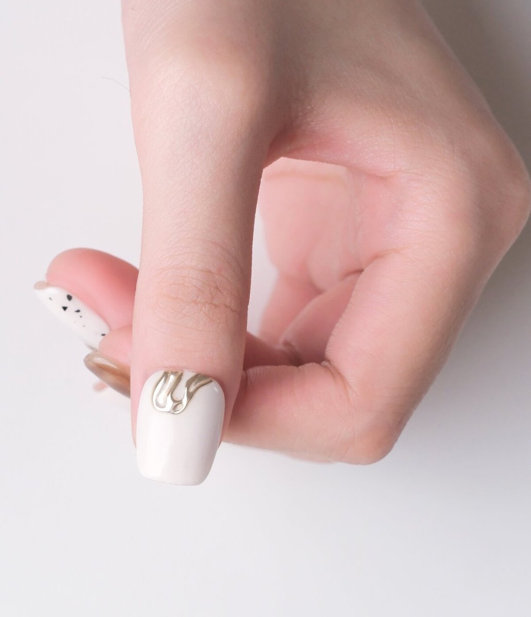 Angelica White Press-On Nails
