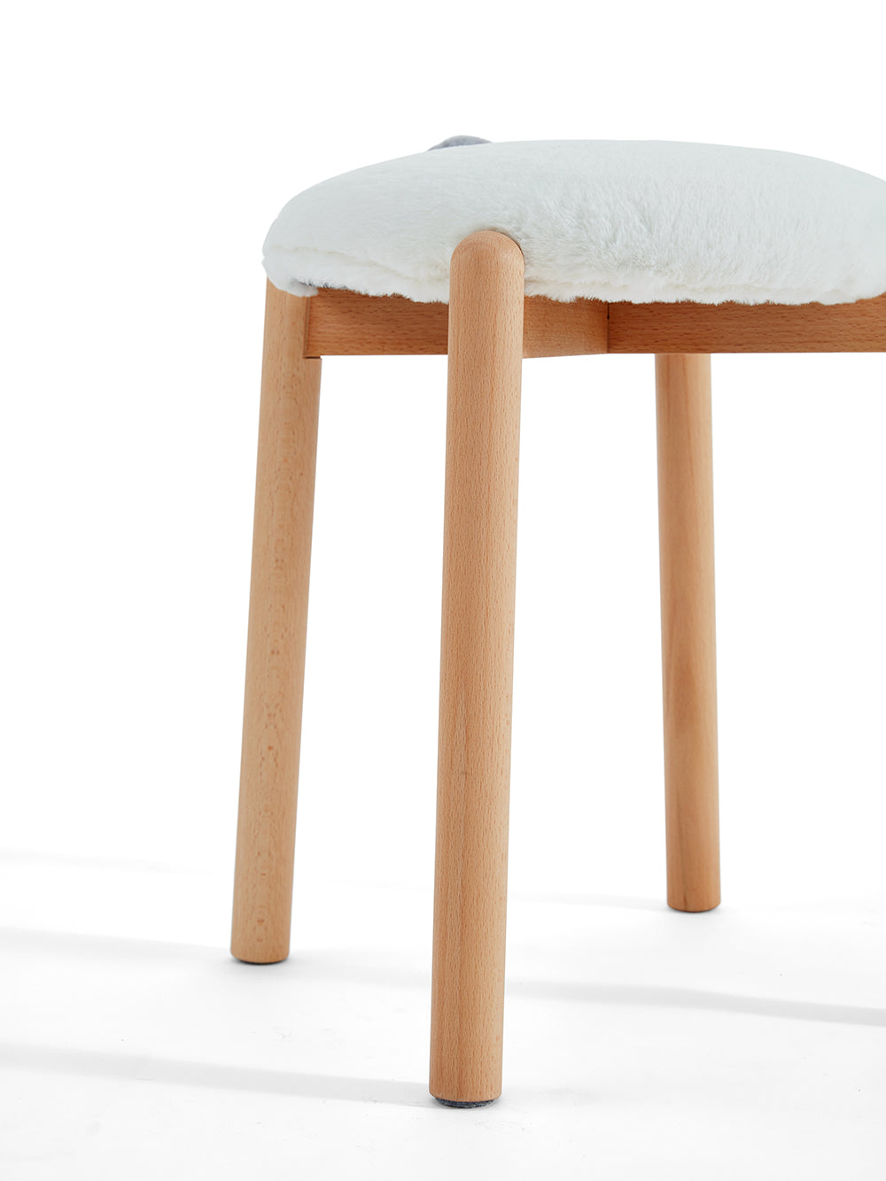 animal-tails-creative-soft-plush-backless-stool_white_8.jpg