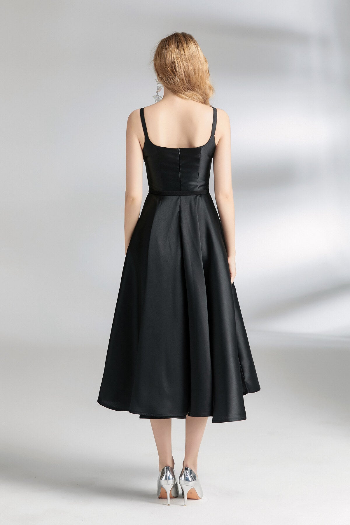audrey hepburn spaghetti strap flare dress all black 4