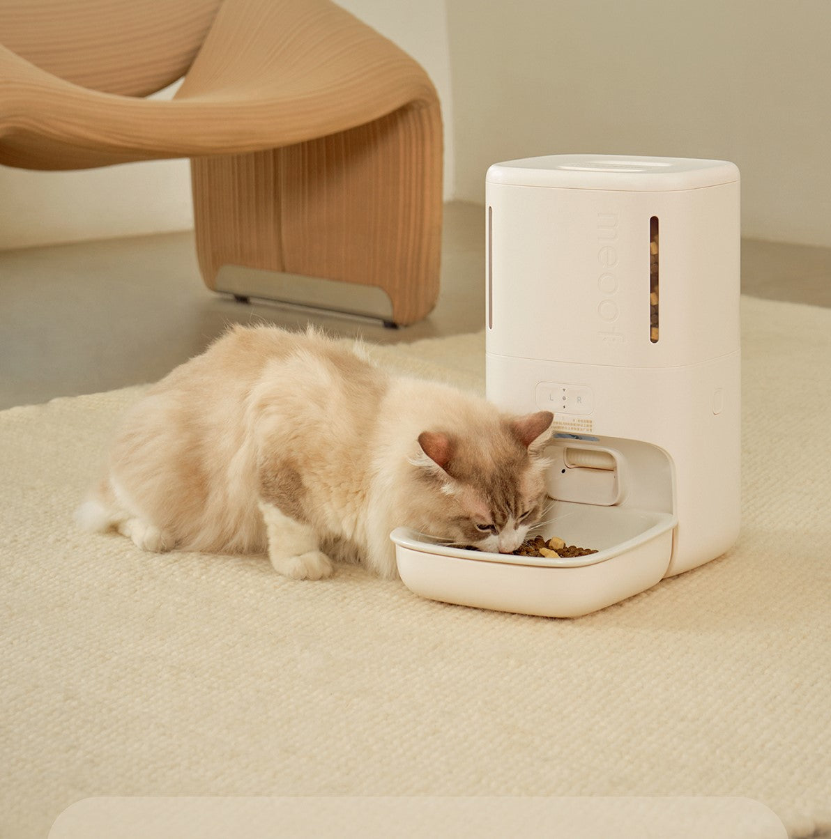 automatic smart pet feeder cream 3
