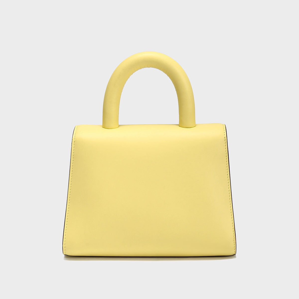 avant-garde-silver-chain-strap-leather-satchel_all_yellow_3.JPG