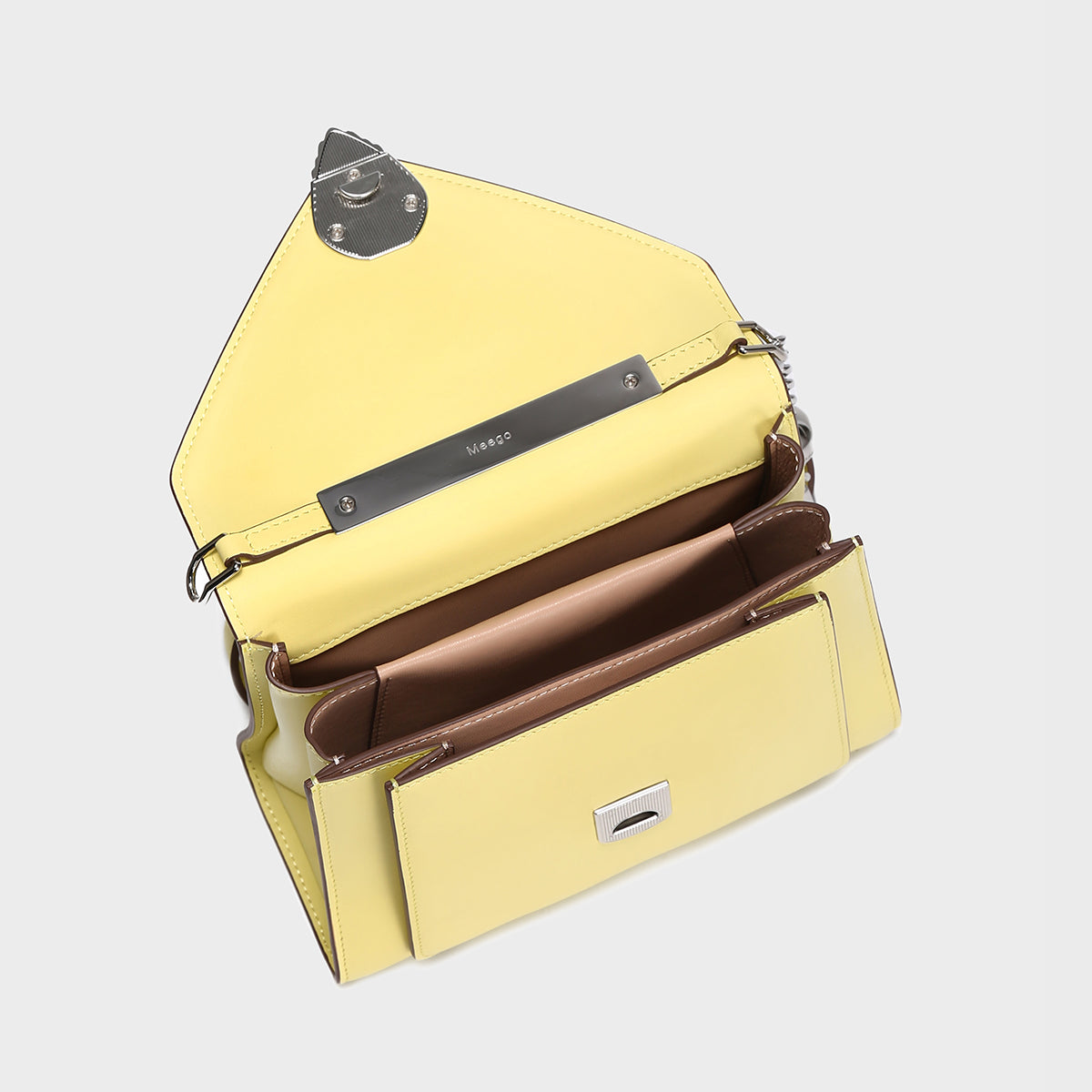 avant-garde-silver-chain-strap-leather-satchel_all_yellow_5.JPG