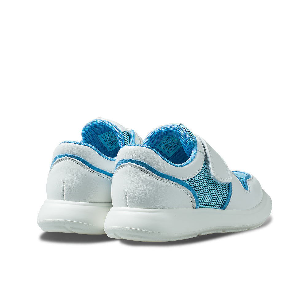 avery extra lightweight kids sneakers all blue 3