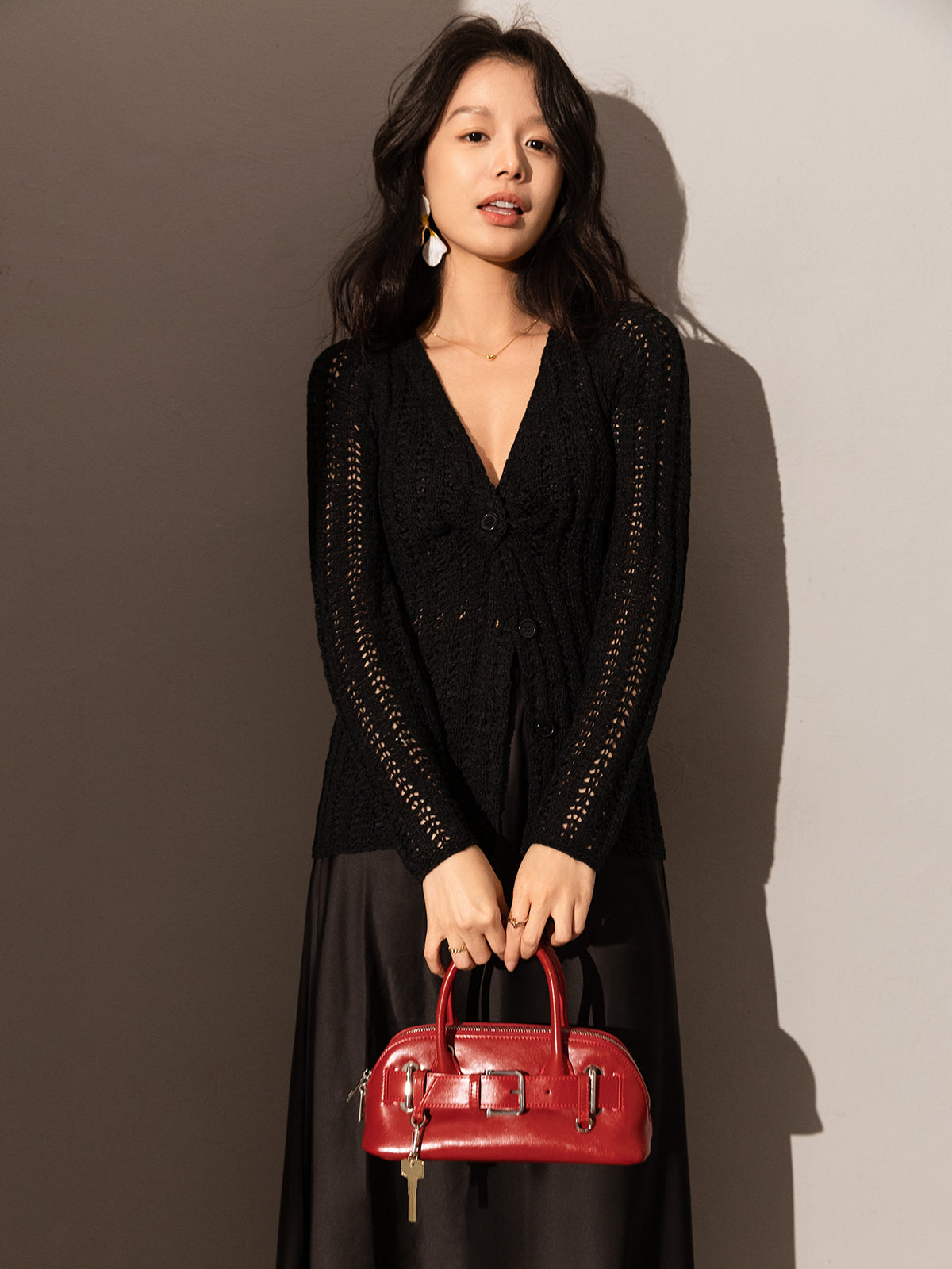 baguette belted clasp top handle bag red 4