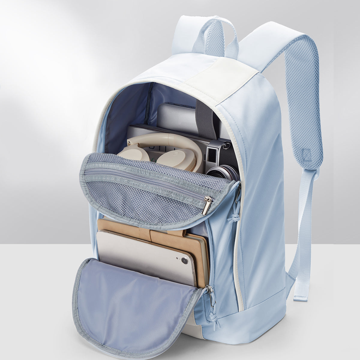 beyond-the-horizon-backpack_blue_3.jpg