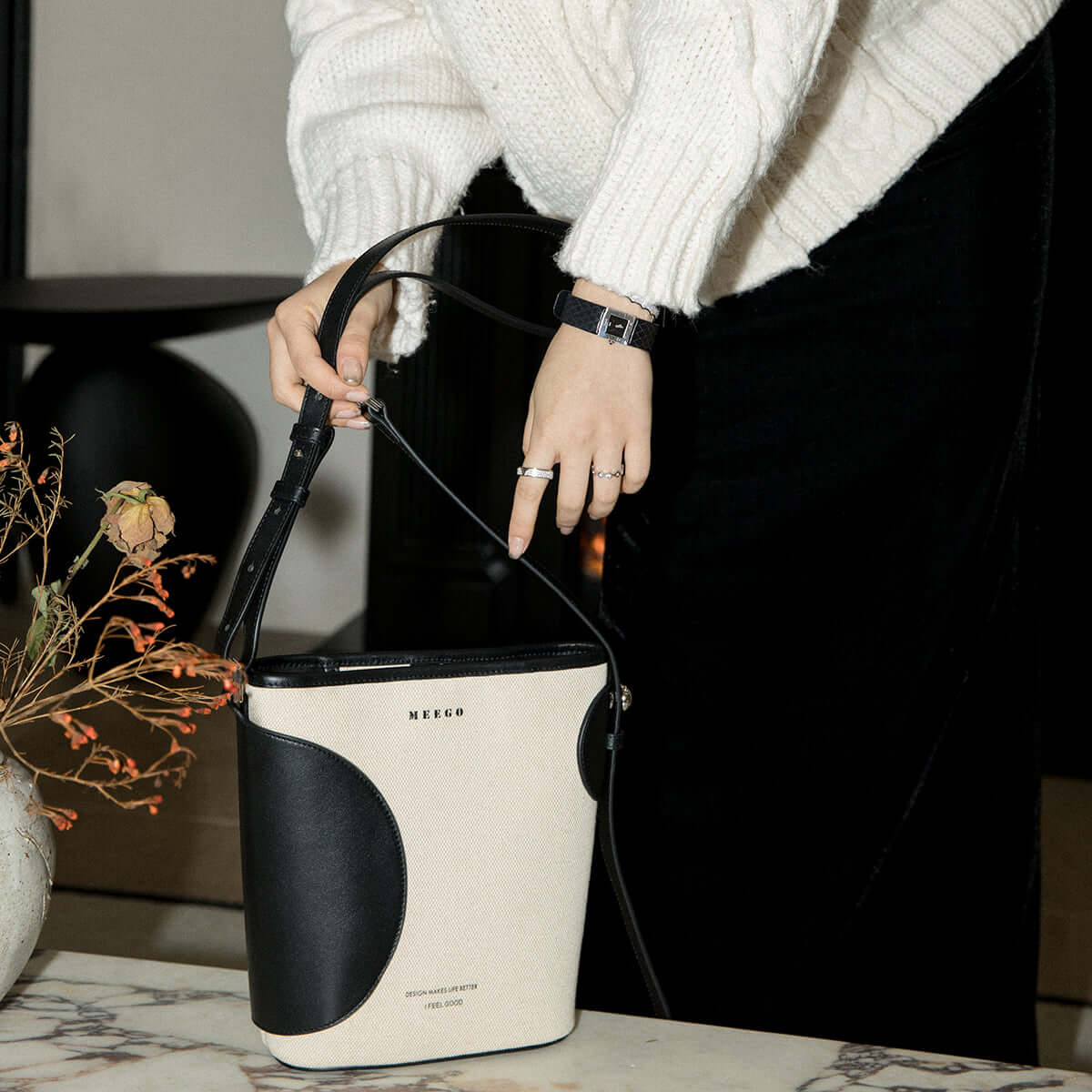 black and white colorblock cross body bucket bag all 2