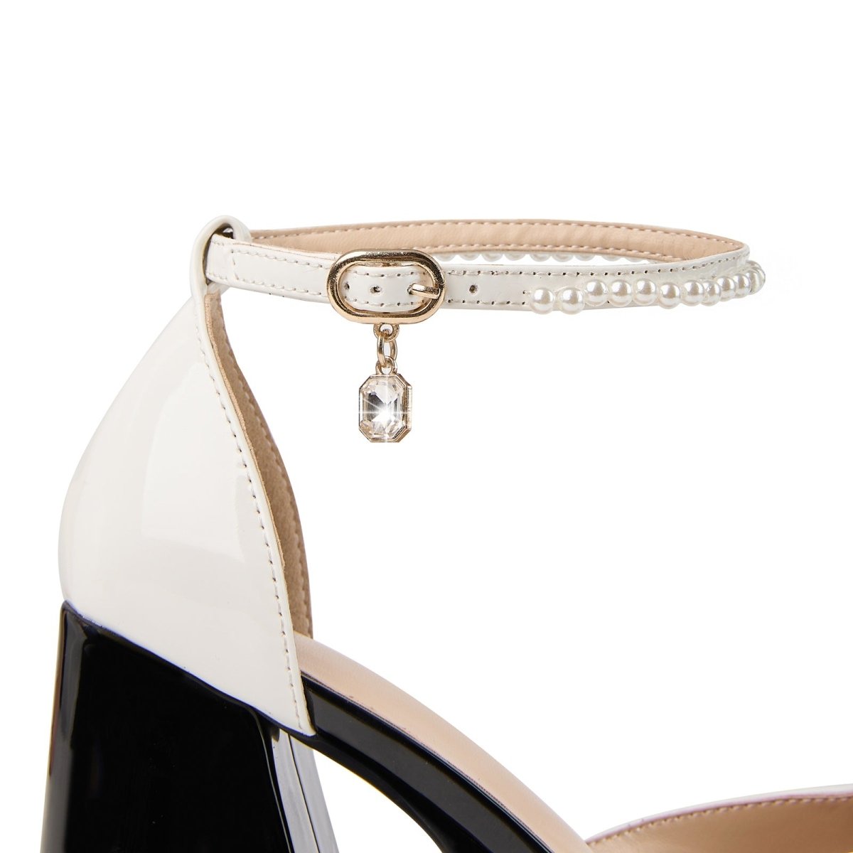 Black and White Round Toe Ankle Strap Pumps - 0cm