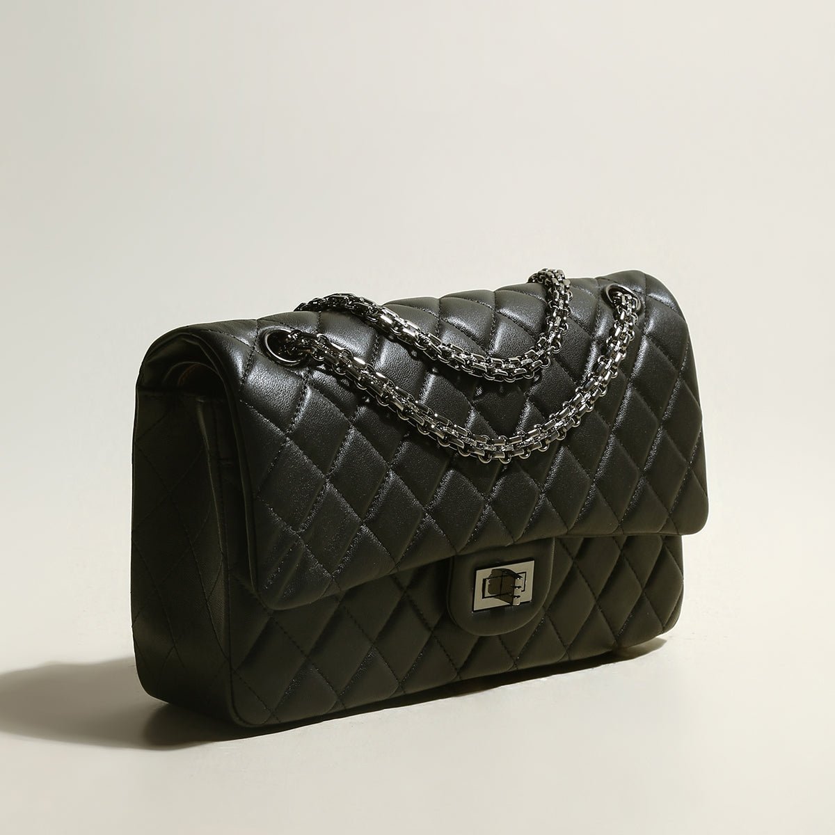 Black Quilted Caviar Leather Flap Shoulder Bag – Diamond Quilted Crossbody with Gunmetal Chain Strap