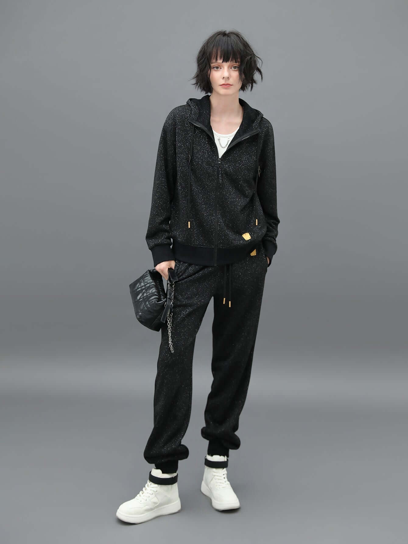 black sporty rib cuff pants all black 3