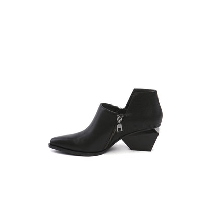 block-heel-leather-ankle-boots_all_black_1.jpg