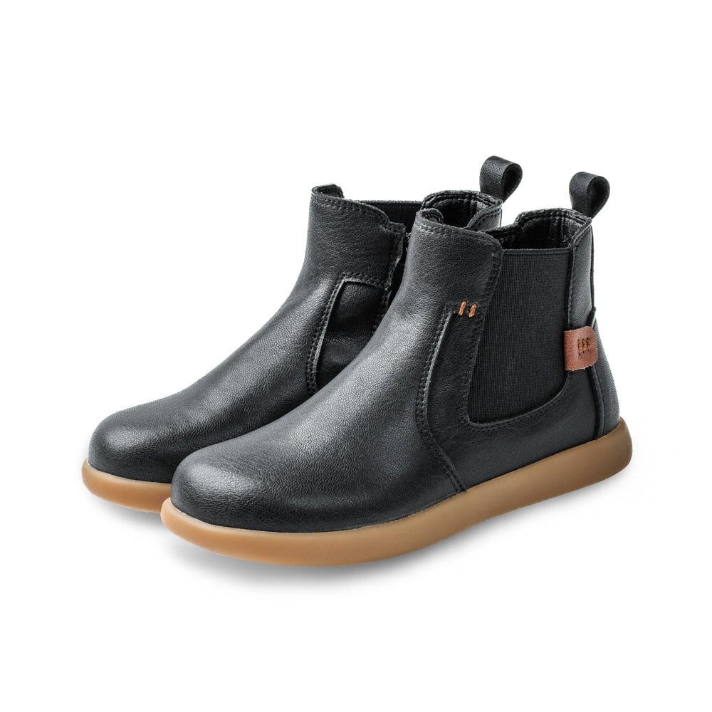 brave explorer non slip kids chelsea boots all black 2