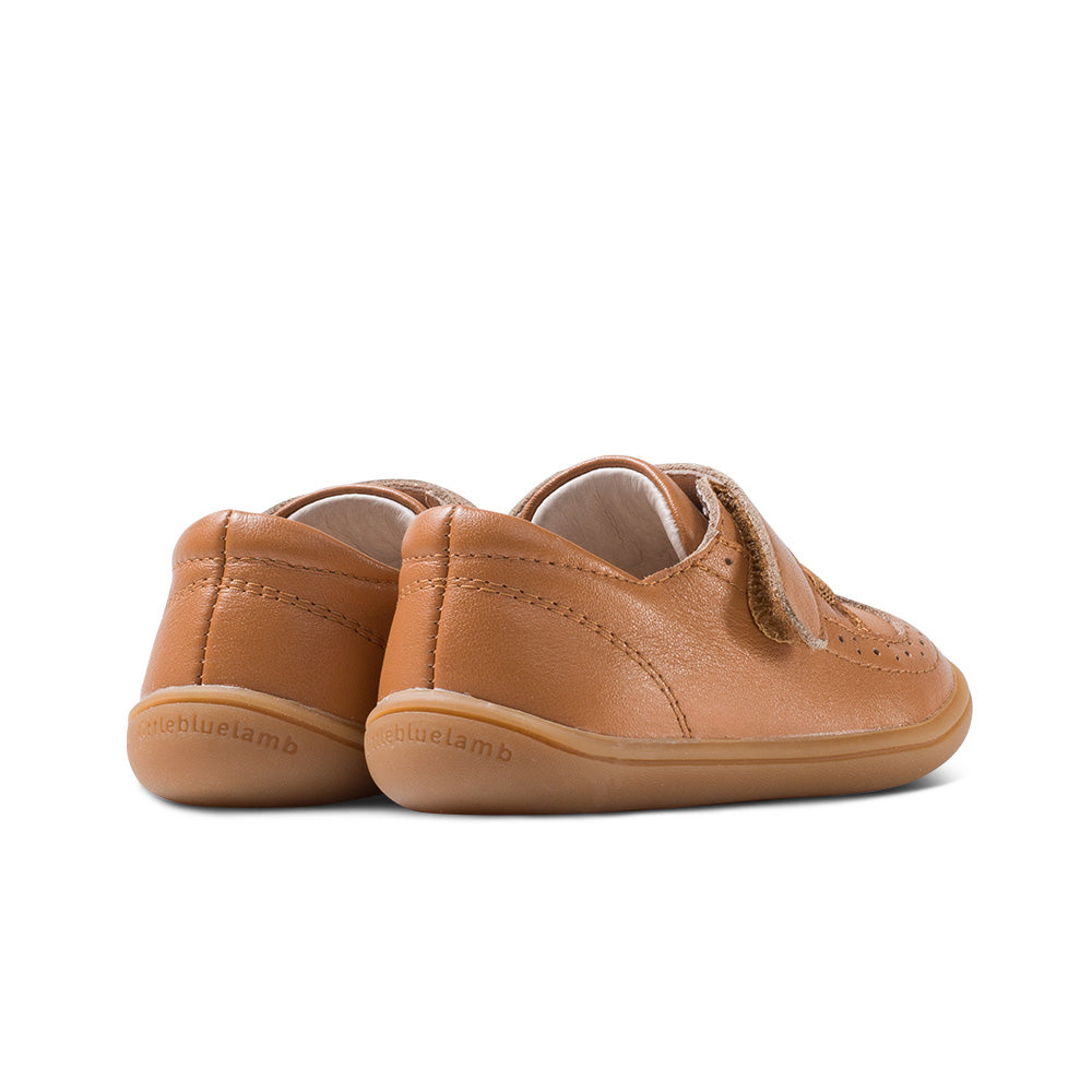 camper-soft-sole-pre-walker-baby-brogue-sneakers_all_camel_4.jpg