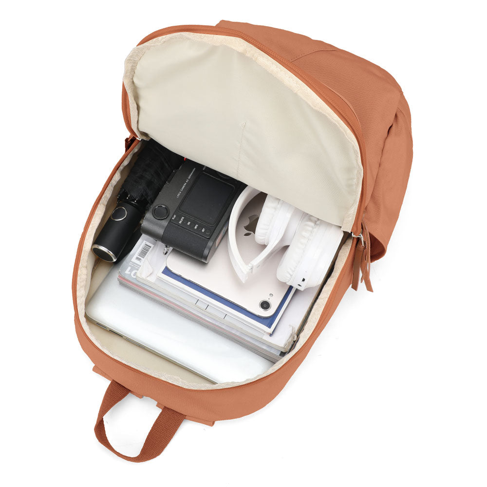casual-daypack-backpack_caramel_4.jpg