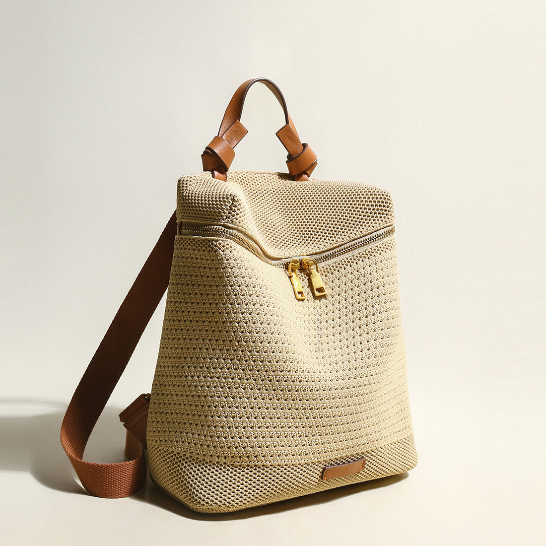 casual-knitted-khaki-backpack_khaki_2.jpg