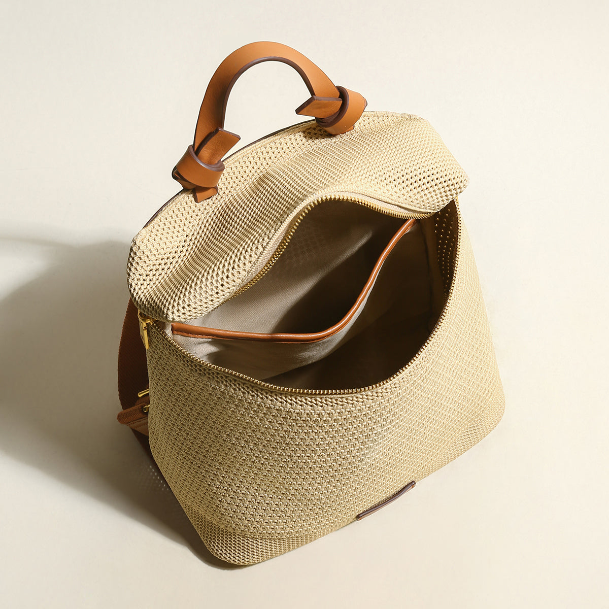 casual-knitted-khaki-backpack_khaki_4.jpg