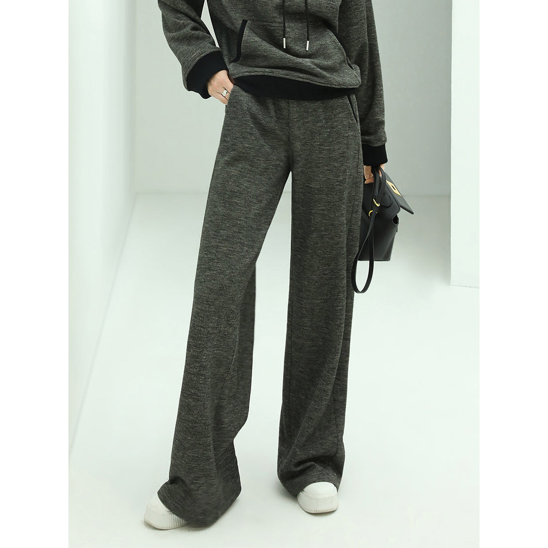 casual-knitted-pants-with-side-pockets-in-charcoal_all_charcoal_1.jpg