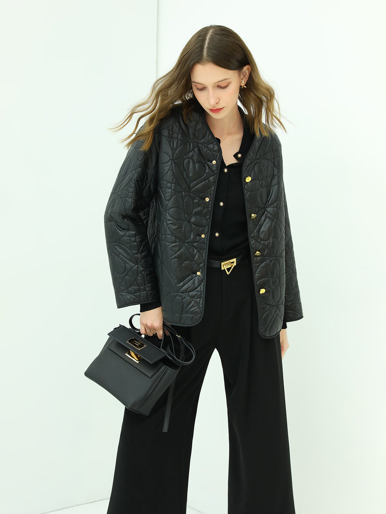chic-floral-quilted-black-lightweight-jacket_all_black_3.jpg
