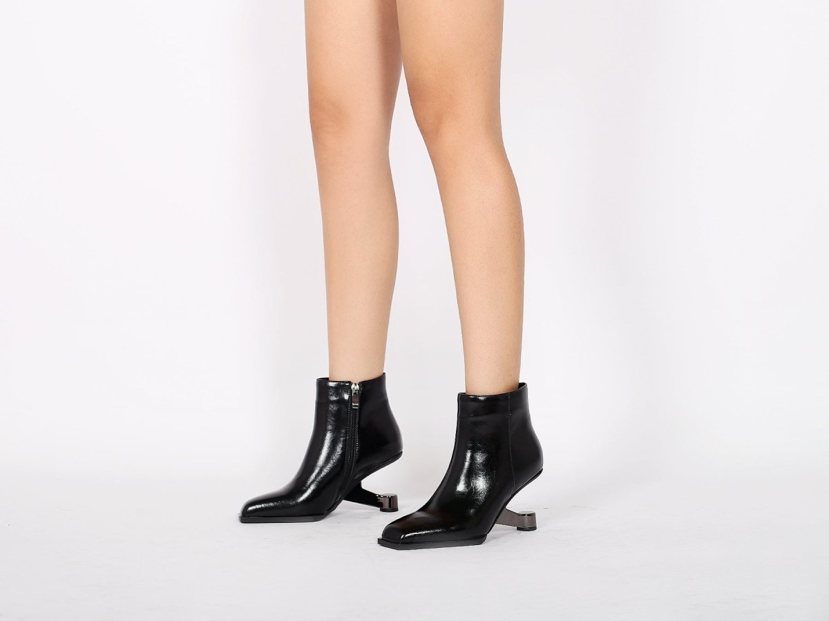 classic - autumn - leather - ankle - boots_all_black_7.jpg