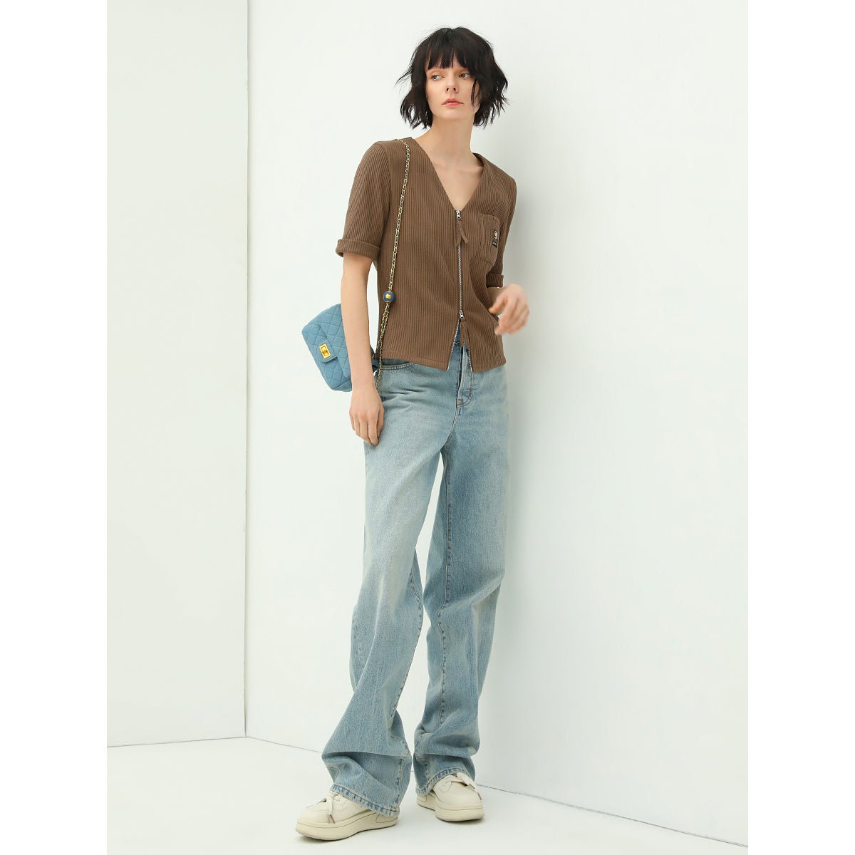 Classic Bleached Low Waist Straight leg Blue Jeans
