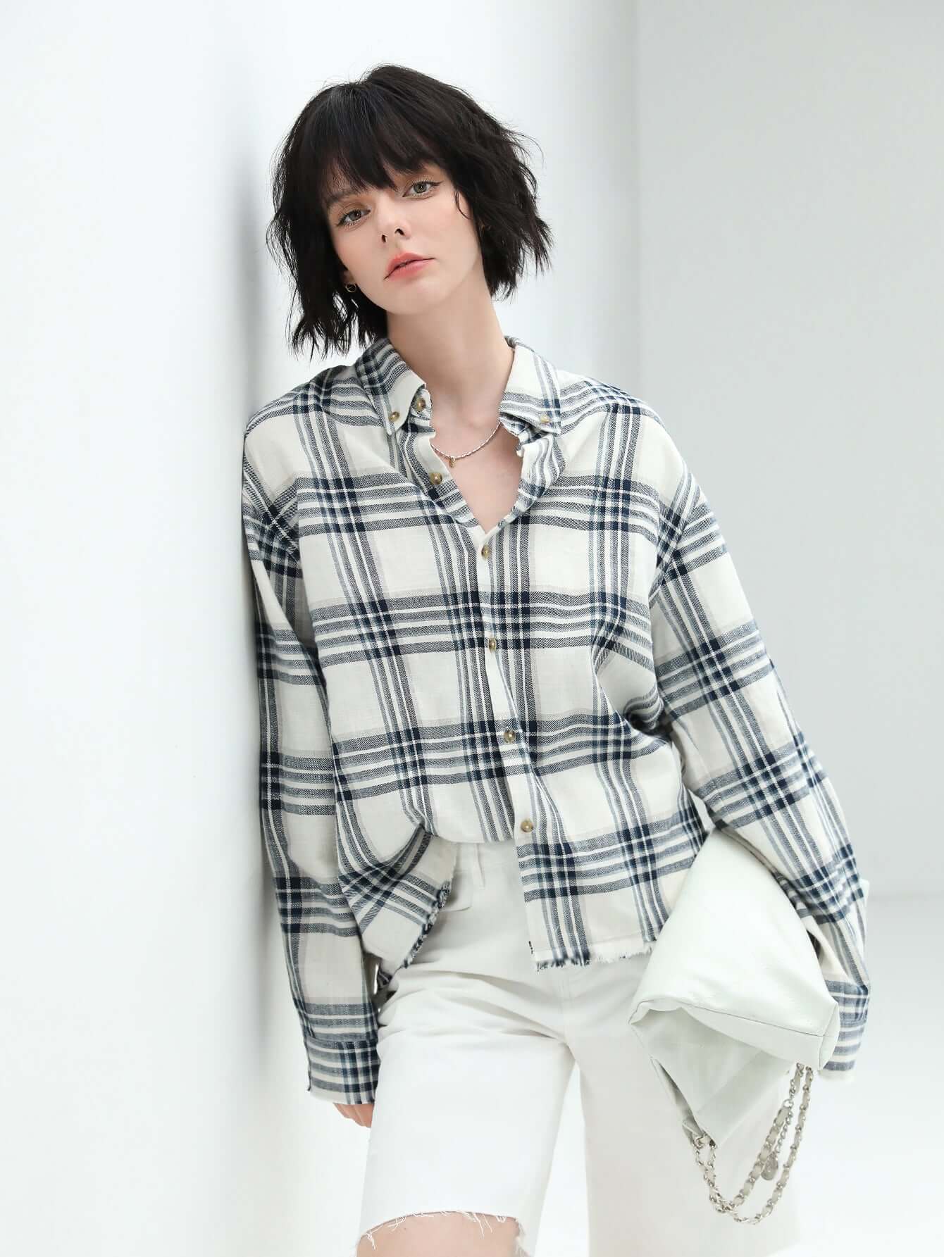 classic everyday plaid shirt all white 1