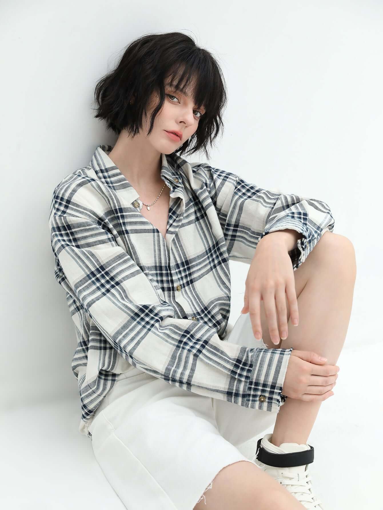 classic everyday plaid shirt all white 2