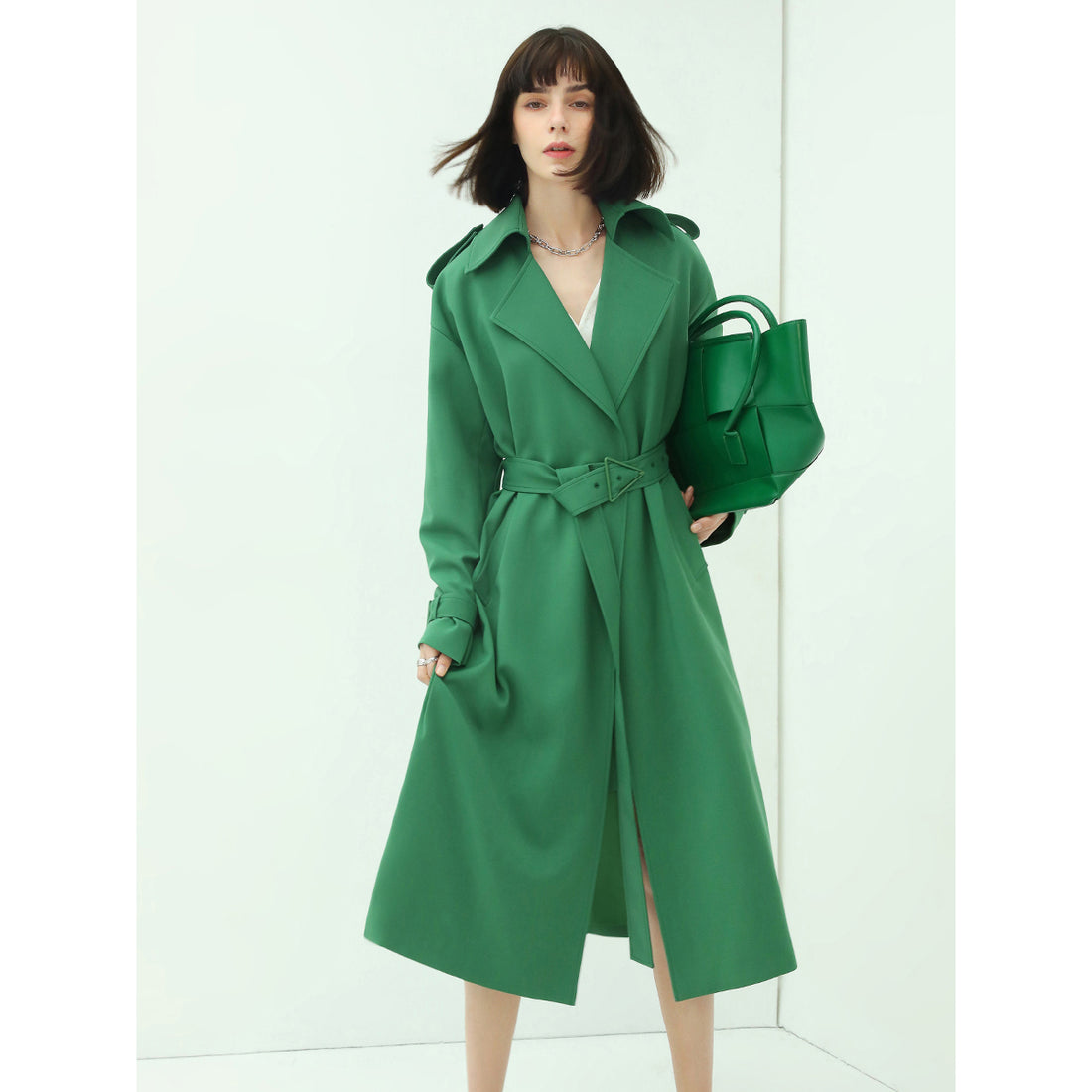 classic-green-long-trench-coat-with-buckle_all_green_1.jpg