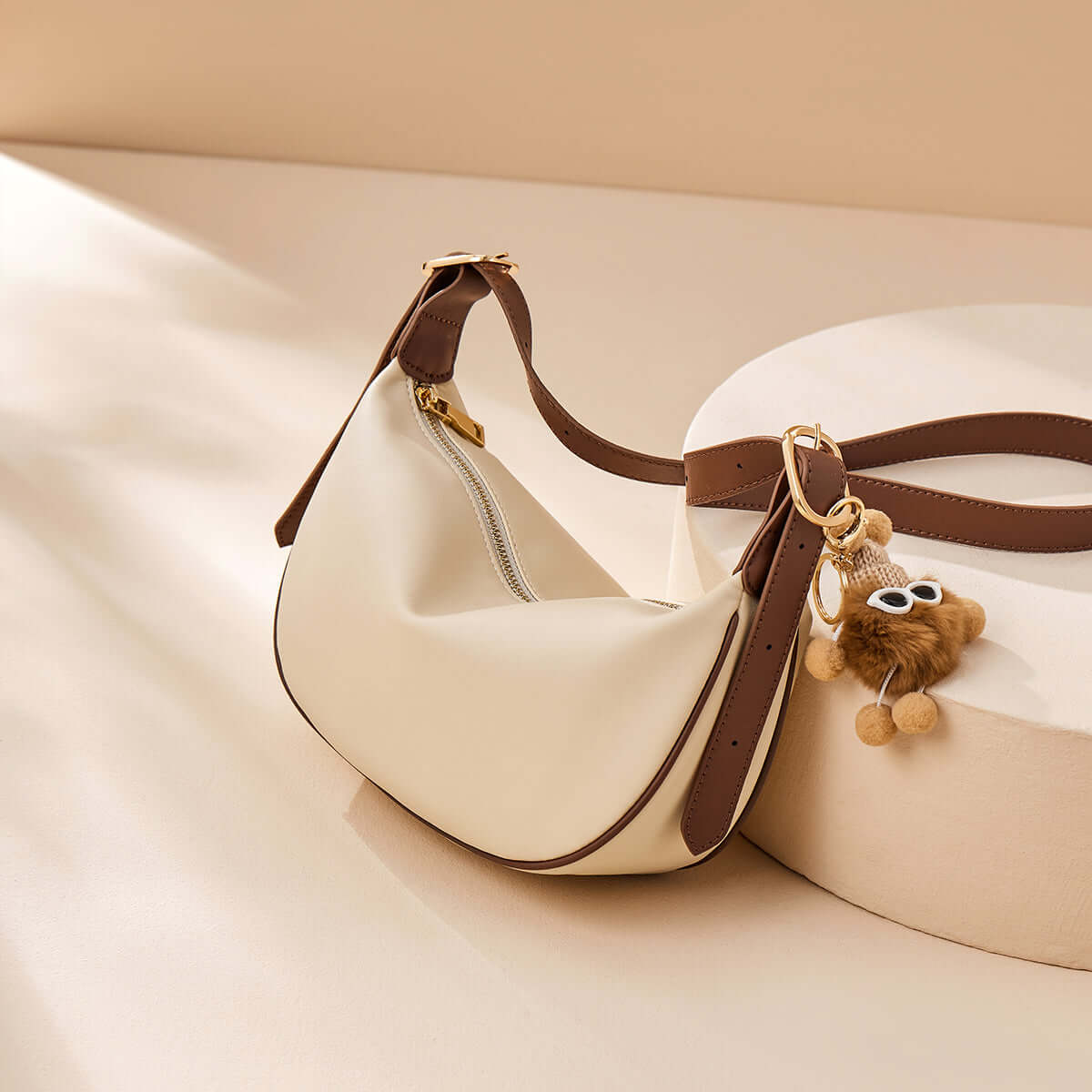 classic isabella crossbody shoulder bag beige 2