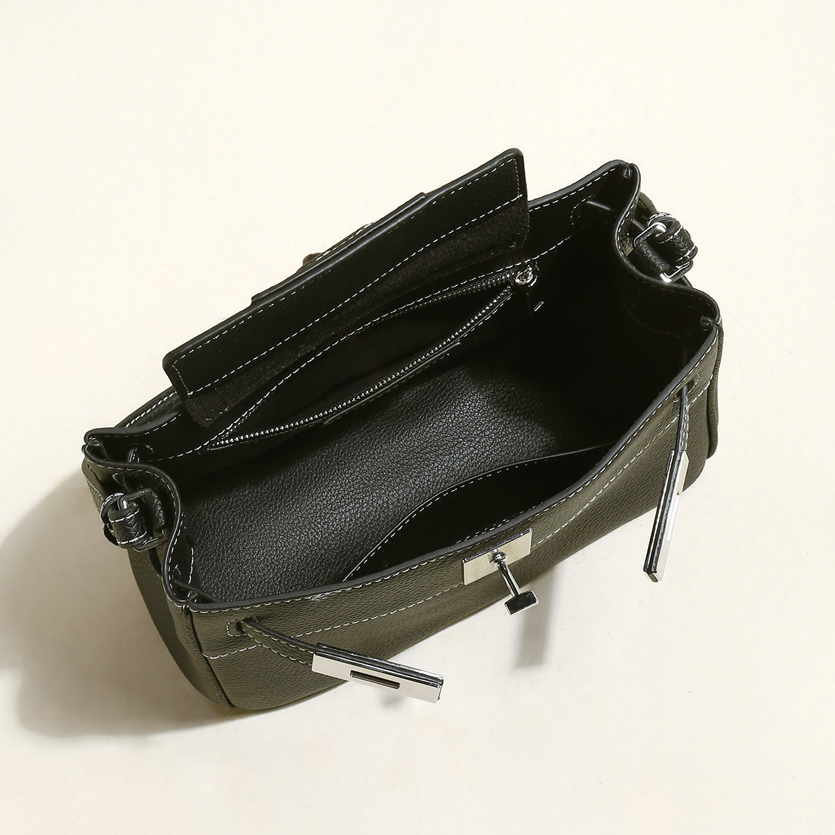 Classic Leather Box Bag